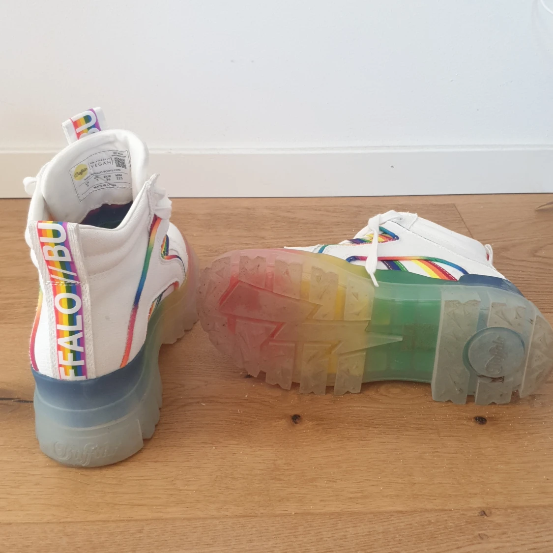 Rainbow Buffalo shoes - 90