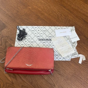 Zadig väska  - Super fin Zadig väska, kvitto, dustbag och 2 kedjor medföljer. Kontakta för mer info eller bilder ❤️