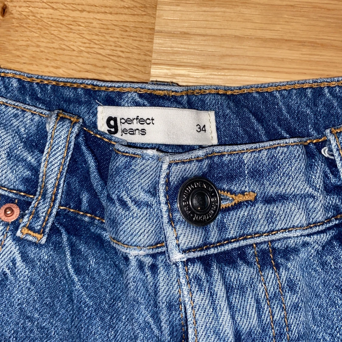 Gina Tricot jeans  - 90