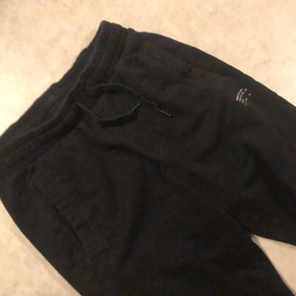 Svarta mjukis byxor från Kappahl  - 91
