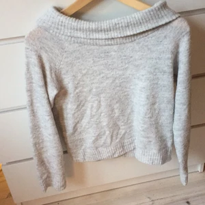 Superskön stickad tröja - Jätte mysig tröja, inga defekter, den passar som en xs<3
