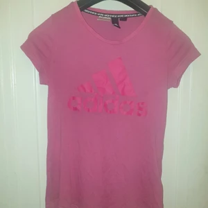 Adidas topp rosa ! - Adidas topp rosa ! Stl S