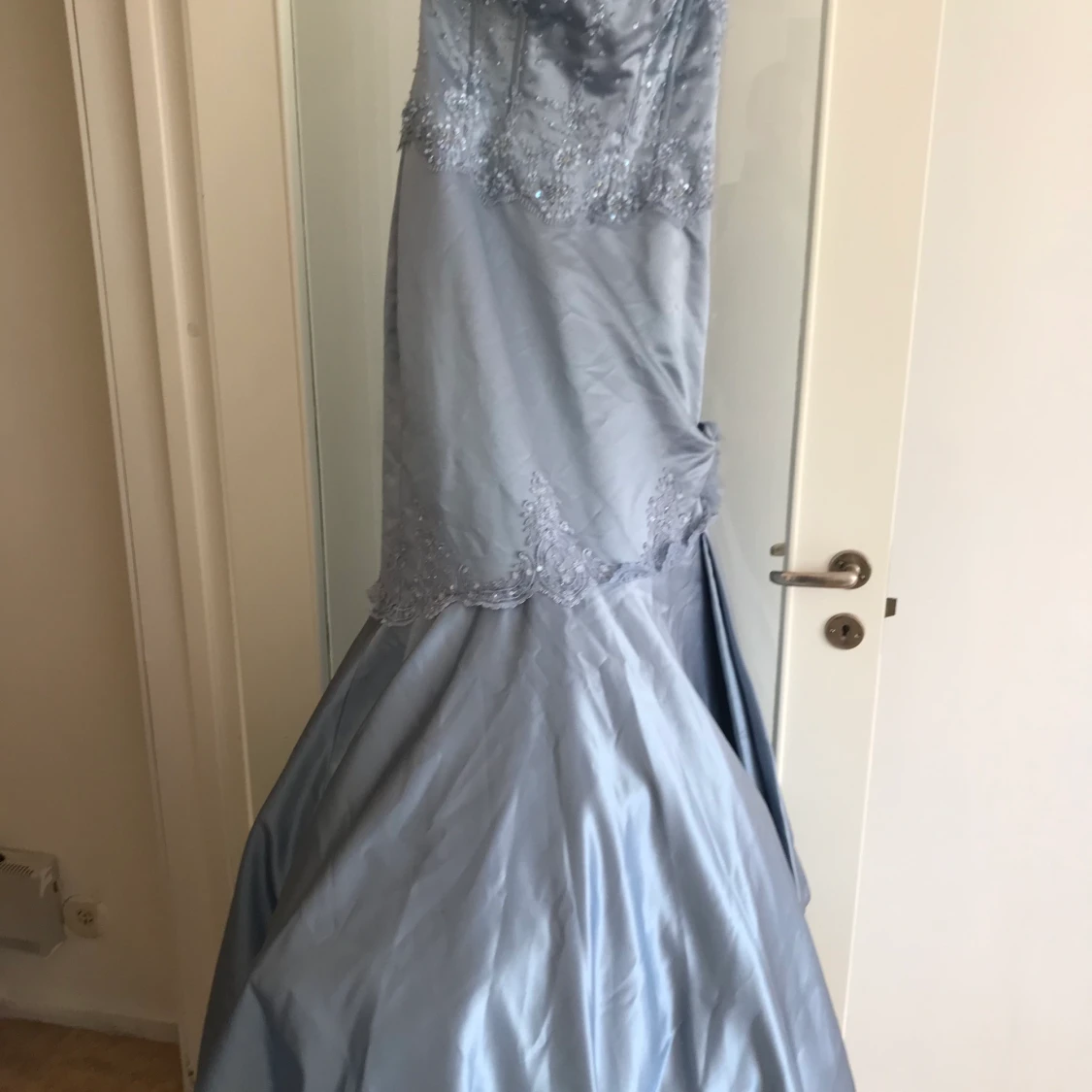 Balklänning/bröllopsklänning  - 91