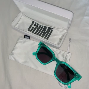 Chimi eyewear - Säljer mina chimi eyewear i modell 004 i färgen Aqua. 