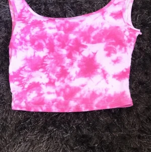 Fint linne s/xs - Linne från shein som ej kommer till användning frakt men köparen står för den och bestämmer vilken💗