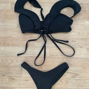 Svart bikini från zaful - svart bikini från zaful i storlek s/m. bara testad. 