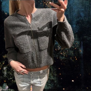 & other stories tröja - Sjukt snygg tröja från other stories!