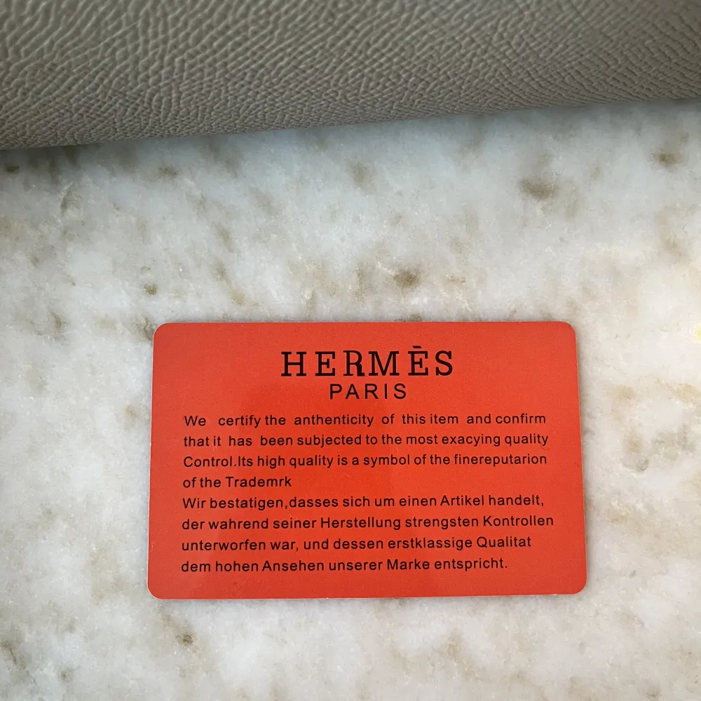 Medelstor Hermès väska. Väskor.