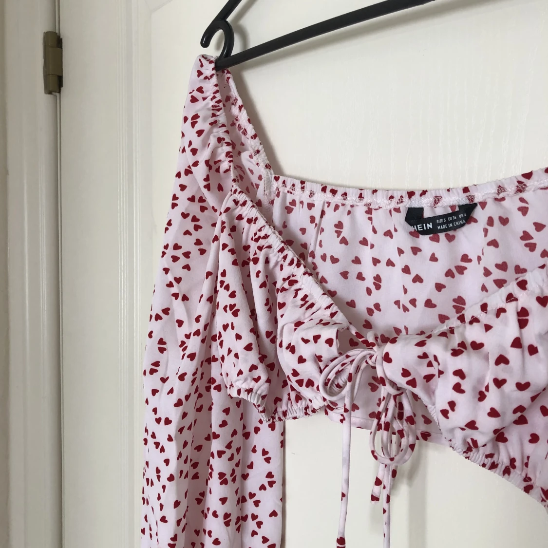 Långärmad kort topp