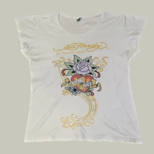 Ed Hardy t-shirt - Bra skick 🖤