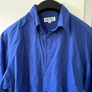 Mörkblå skjorta - Oversized skjorta i superfint skick 💙