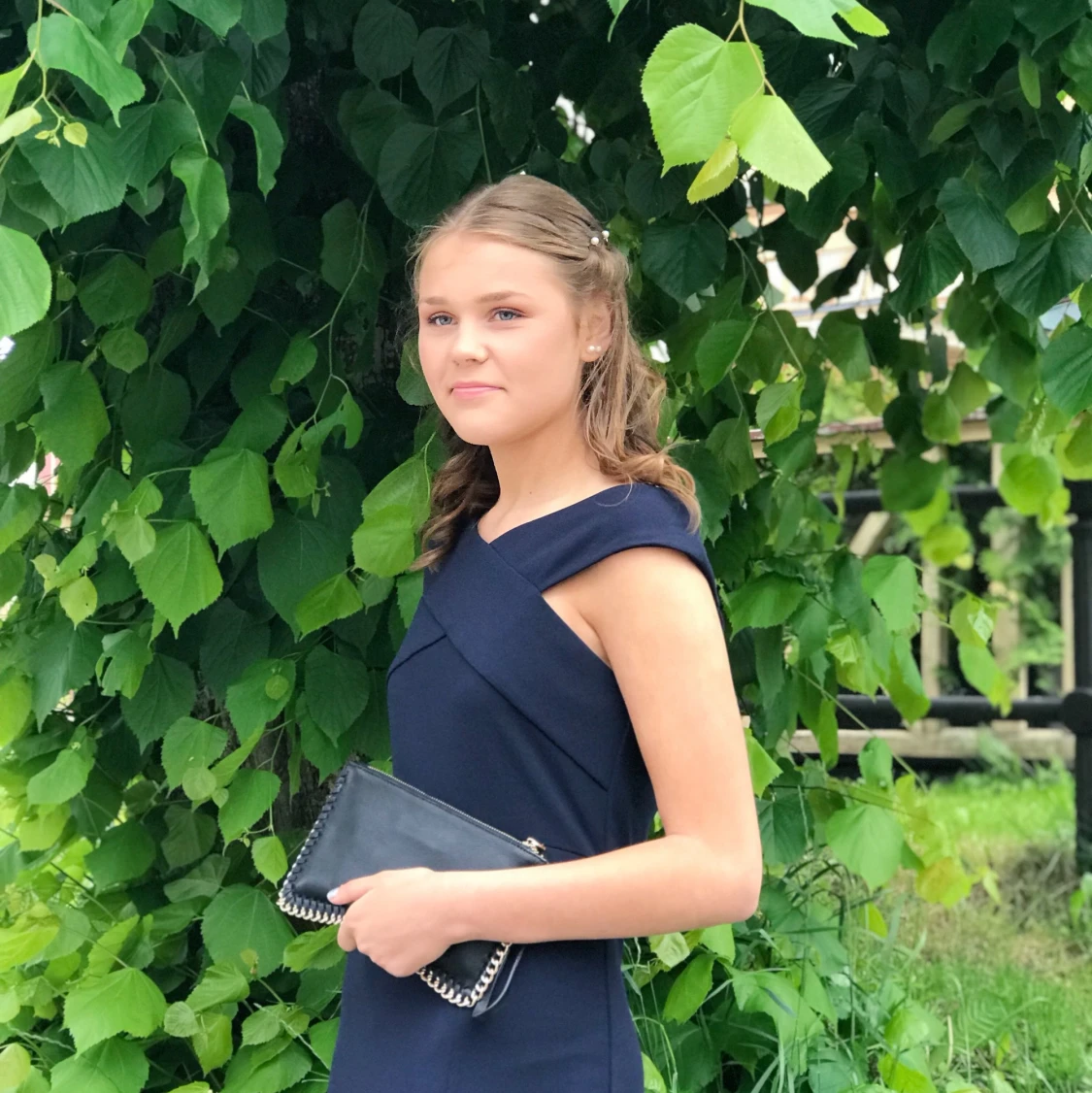 Blå balklänning med slits  - 90