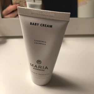 Baby cream  - Kräm för kroppen! Frakt tillkommer på 14kr.