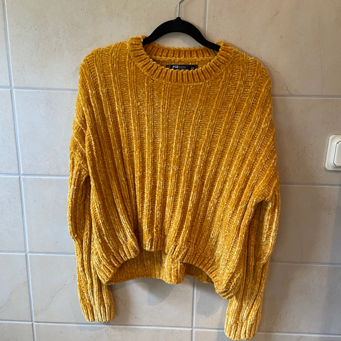 oanvända tröjor - 90