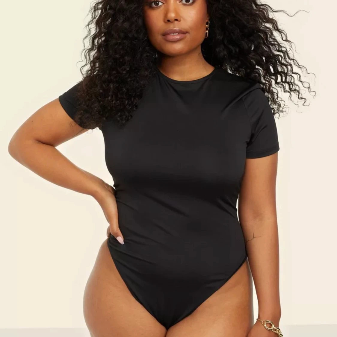 Body Nelly storlek L