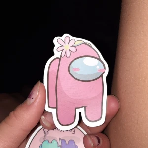 Klistermärke - Har en bara