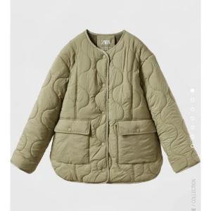 Quiltad jacka grön - Hej säljer min superfina quiltade gröna jacka från zara barn! Den är använd fåtal gånger och är i storlek 164 cm passar mig som är en XS!  Hör av dig vid frågor och funderingar❤️