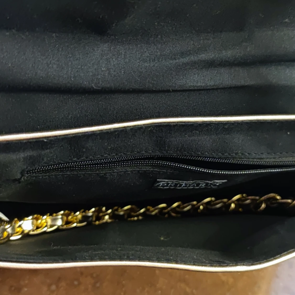 Guldig helt ny handväska  - 91