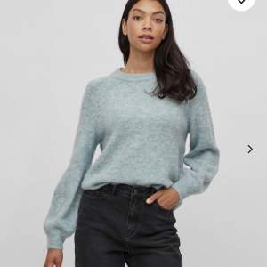 Jag söker denna tröja från vila.com. Helst i blå, grön eller lila👌🏼