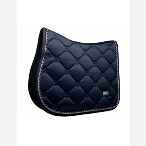 Equestrian Stockholm schabrak  - Säljer ett fint mörkblått es schabrak. paddbanden är avklippta men fint ändå. Jag står inte för frakten💗 det är nytvättat innan jag skickar såklart💗