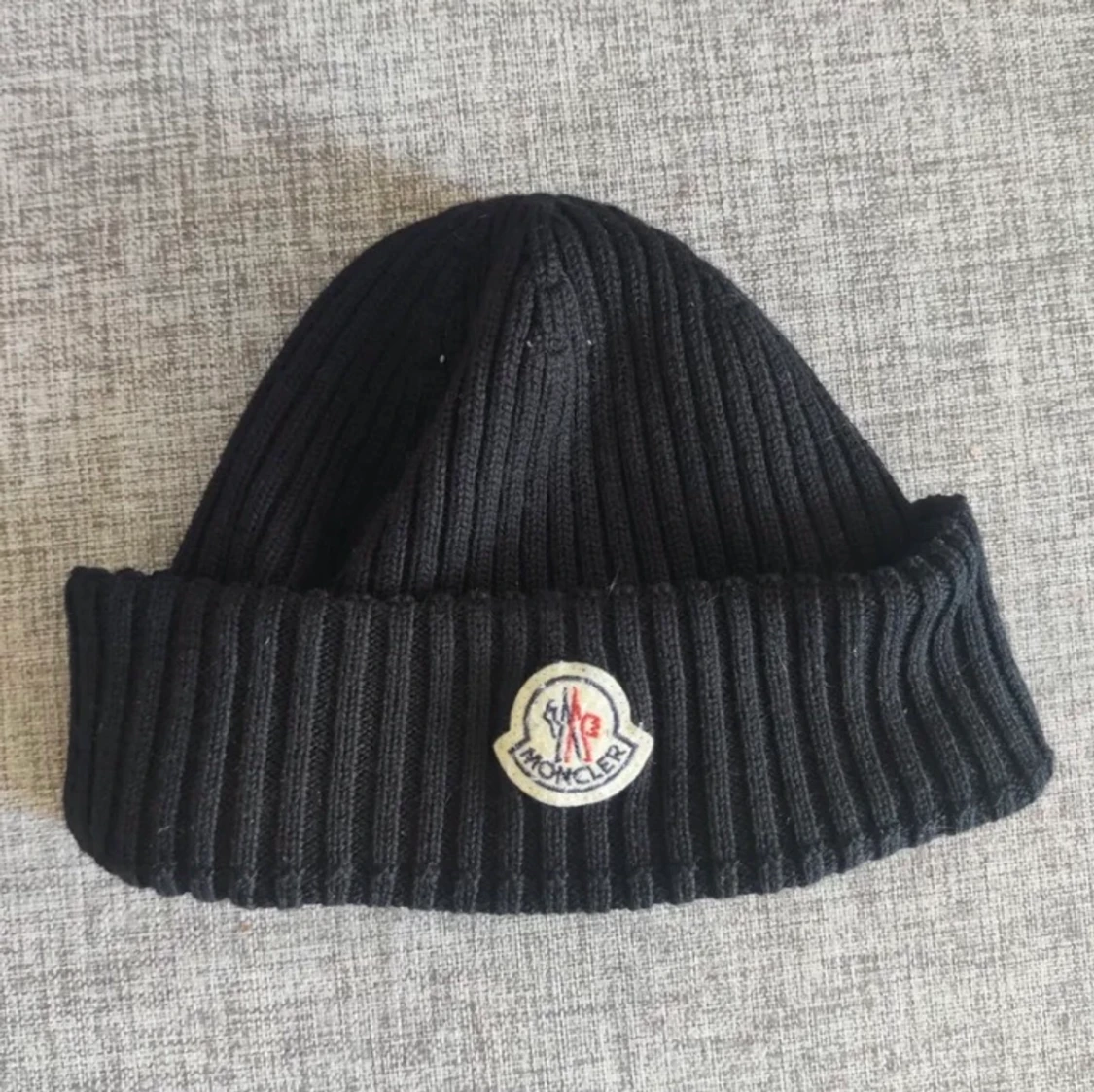 Moncler mössa - 91