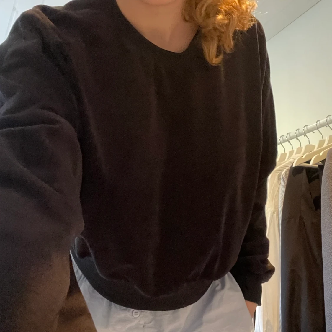 BikBok velvet tröja - 90