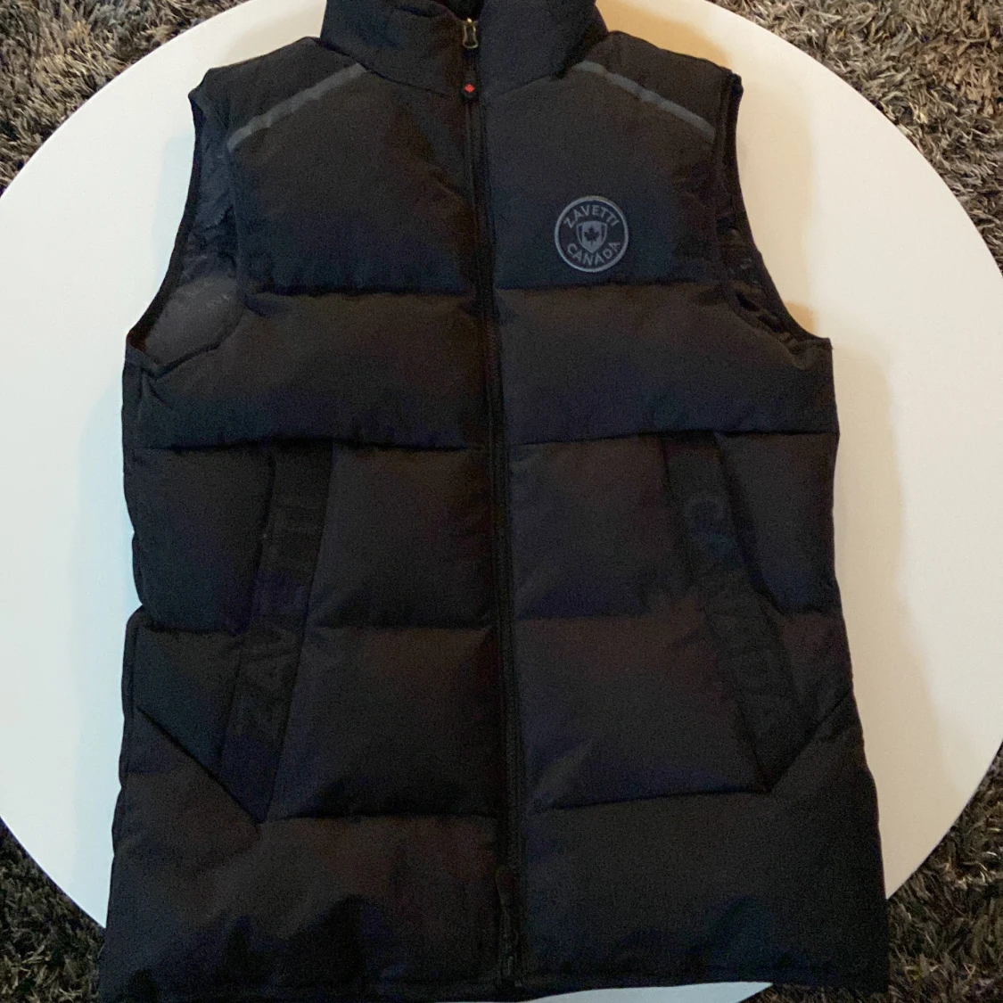 Zavetti Canada väst