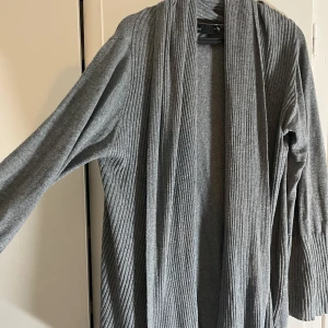 Grå kofta - Gott skick