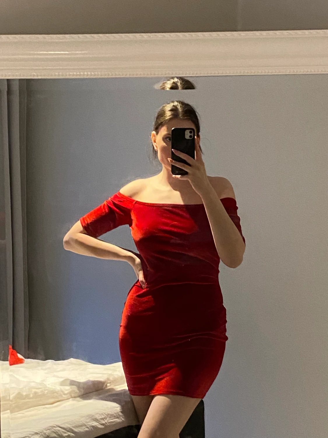 Röd sammetsklänning