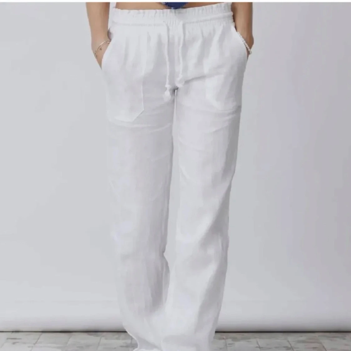 Vita linnebyxor med resårmidja