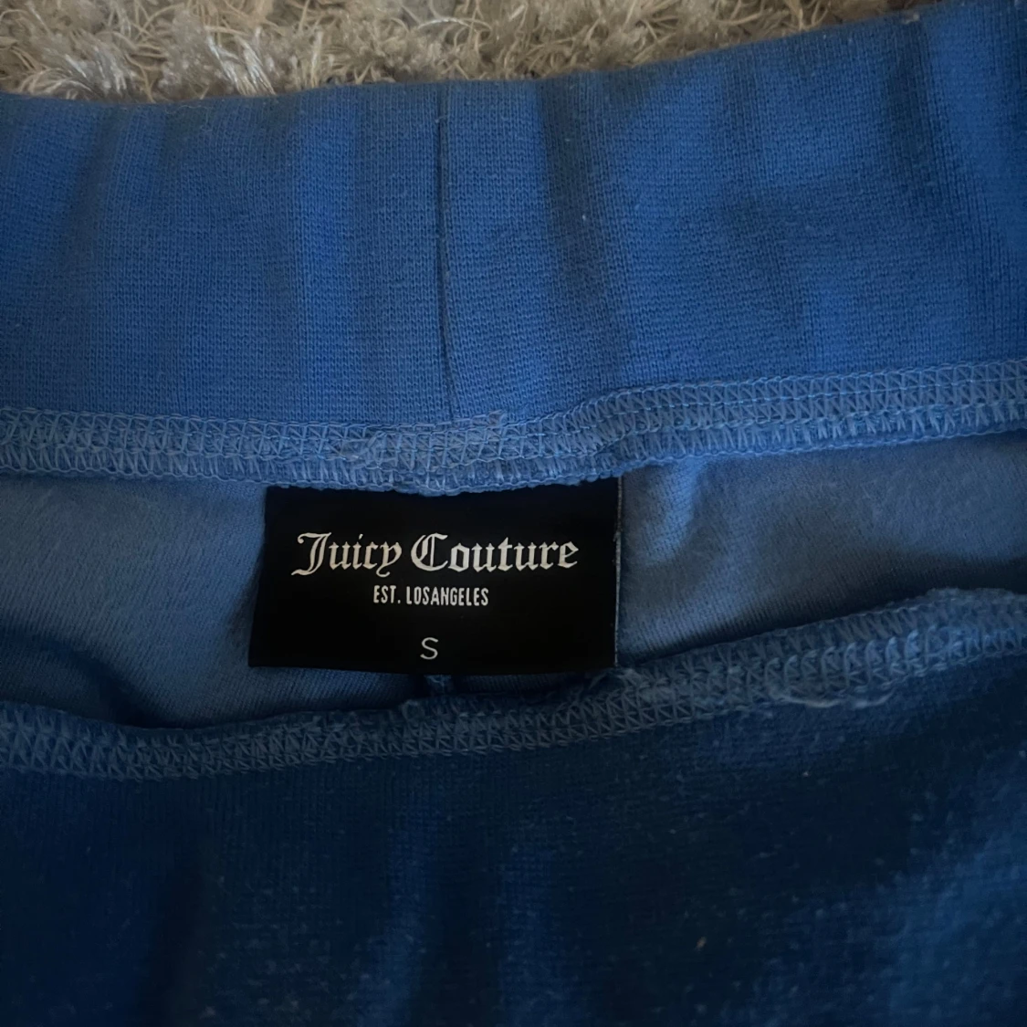 Blåa mjukisbyxor från Juicy Couture - 2