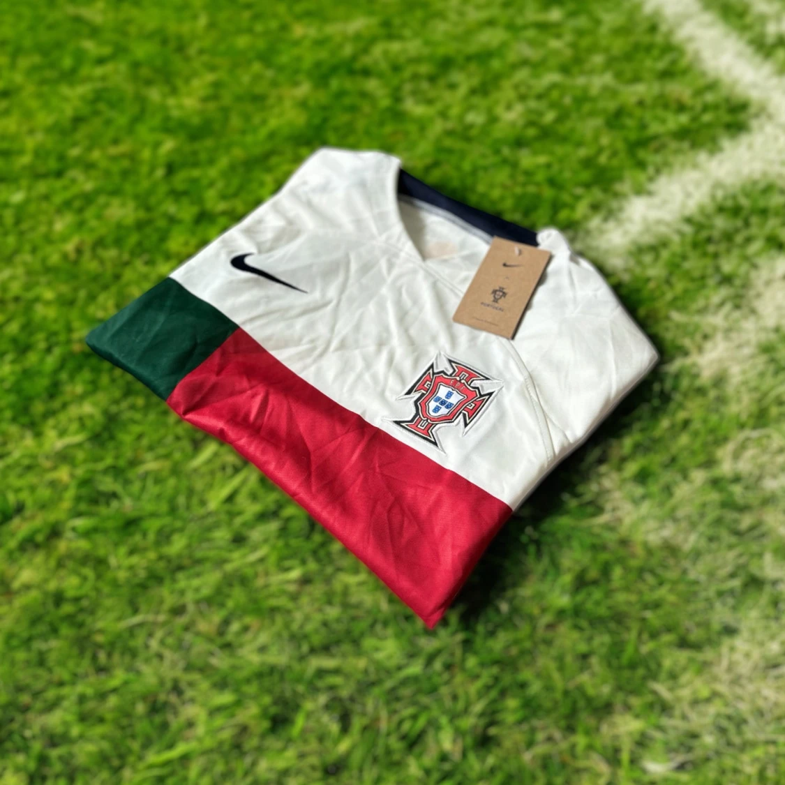 Portugal Nike fotbollströja vit/röd/grön - 2