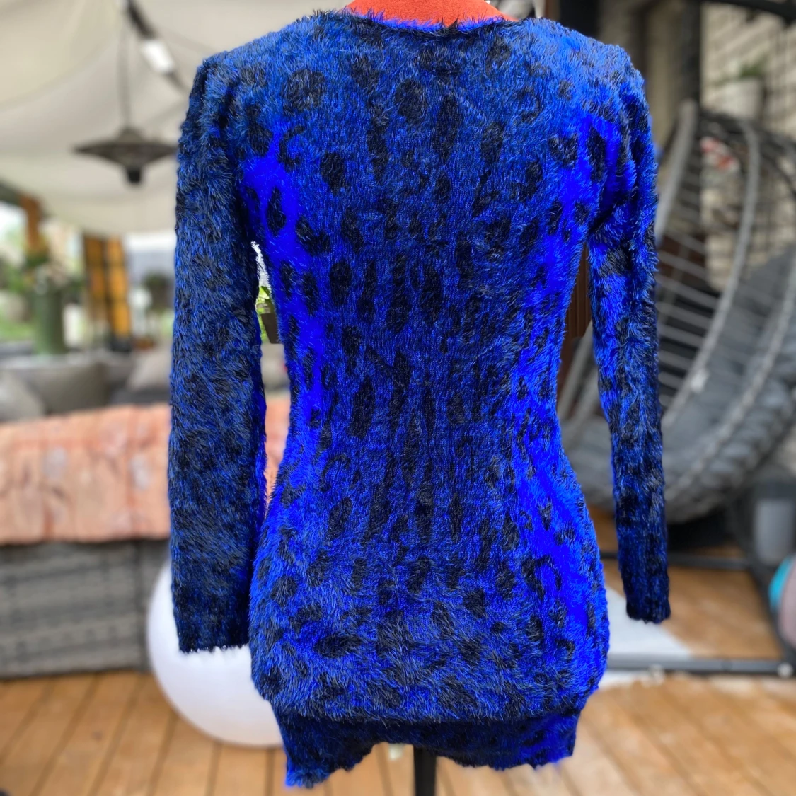 Blå leopardmönstrad fluffig klänning S - 2