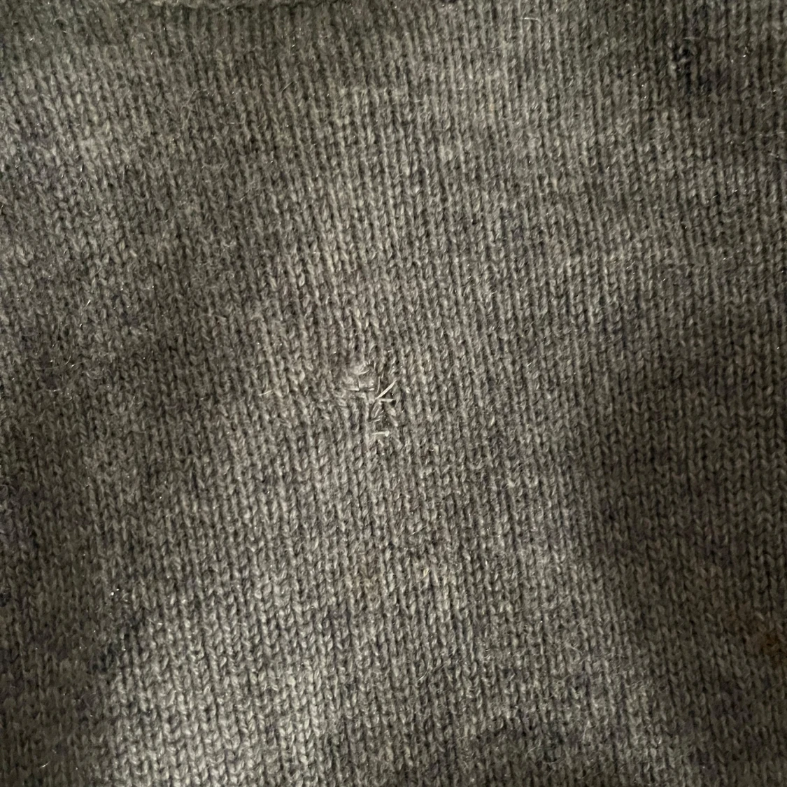 Grå stickad tröja från Lisa yang  - 4