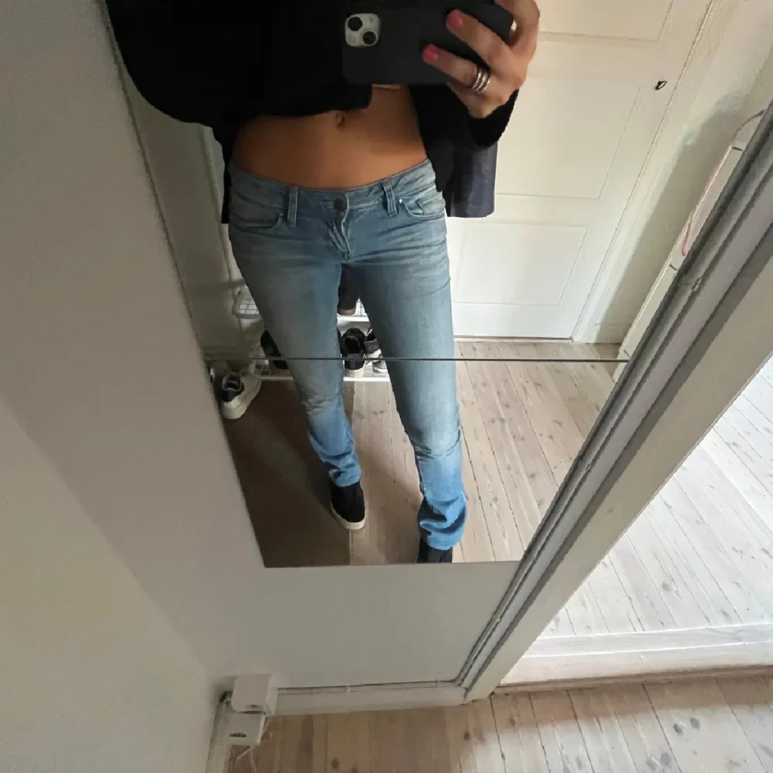 Blå jeans från Guess - 1