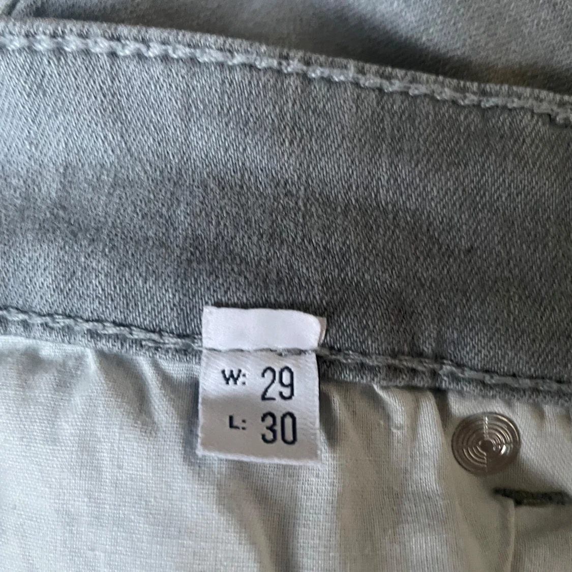Grå slim jeans från Only & Sons - 4