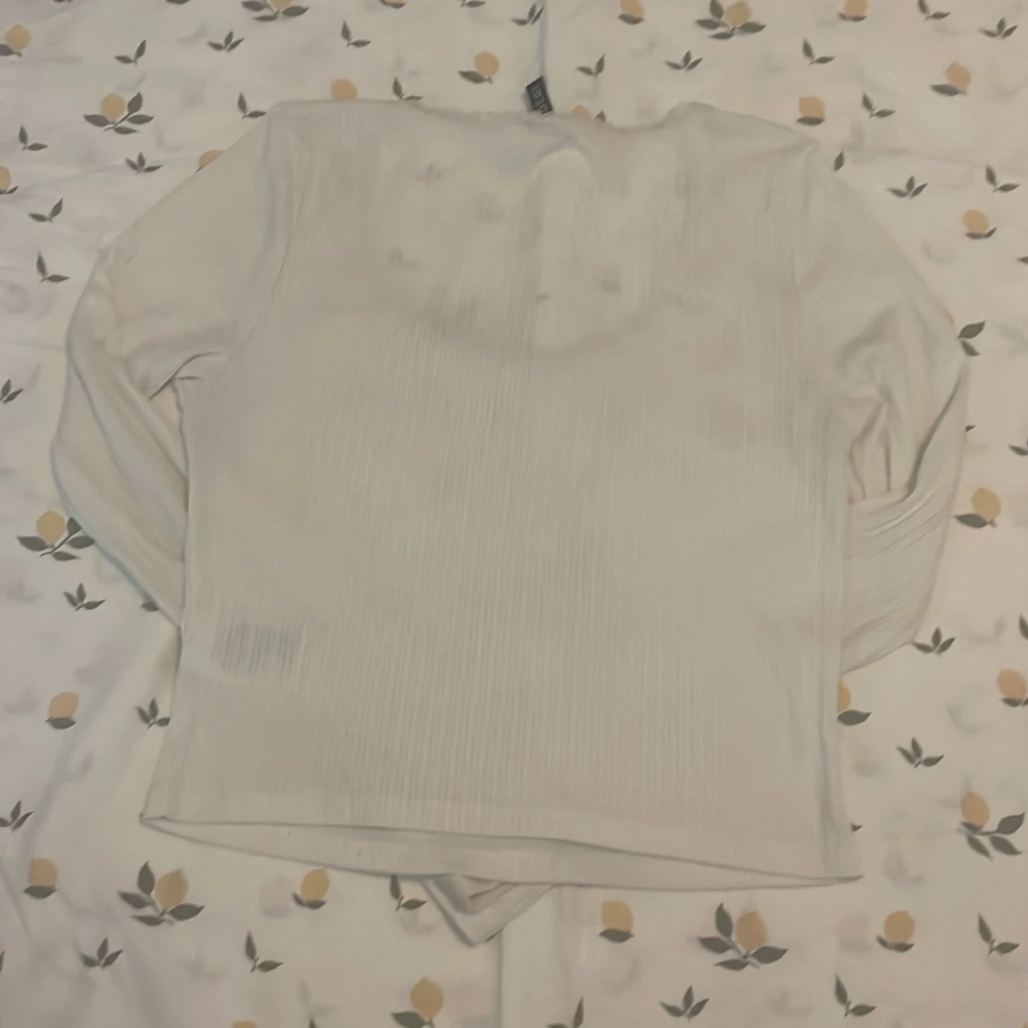 Vit ribbad topp från H&M - 1