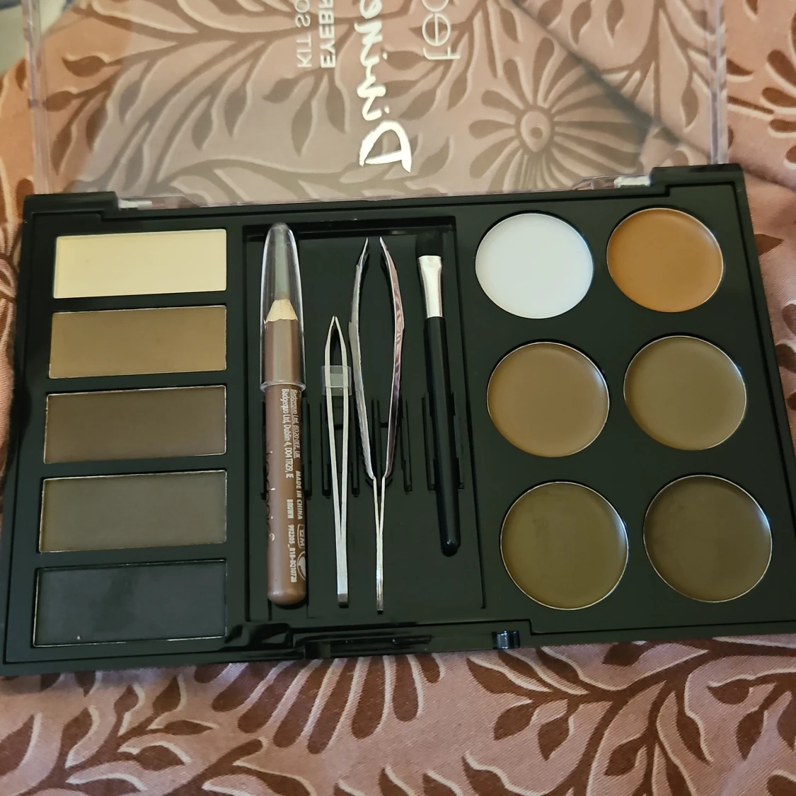 Ögonbrynskit Divine Brows från Technic - 2