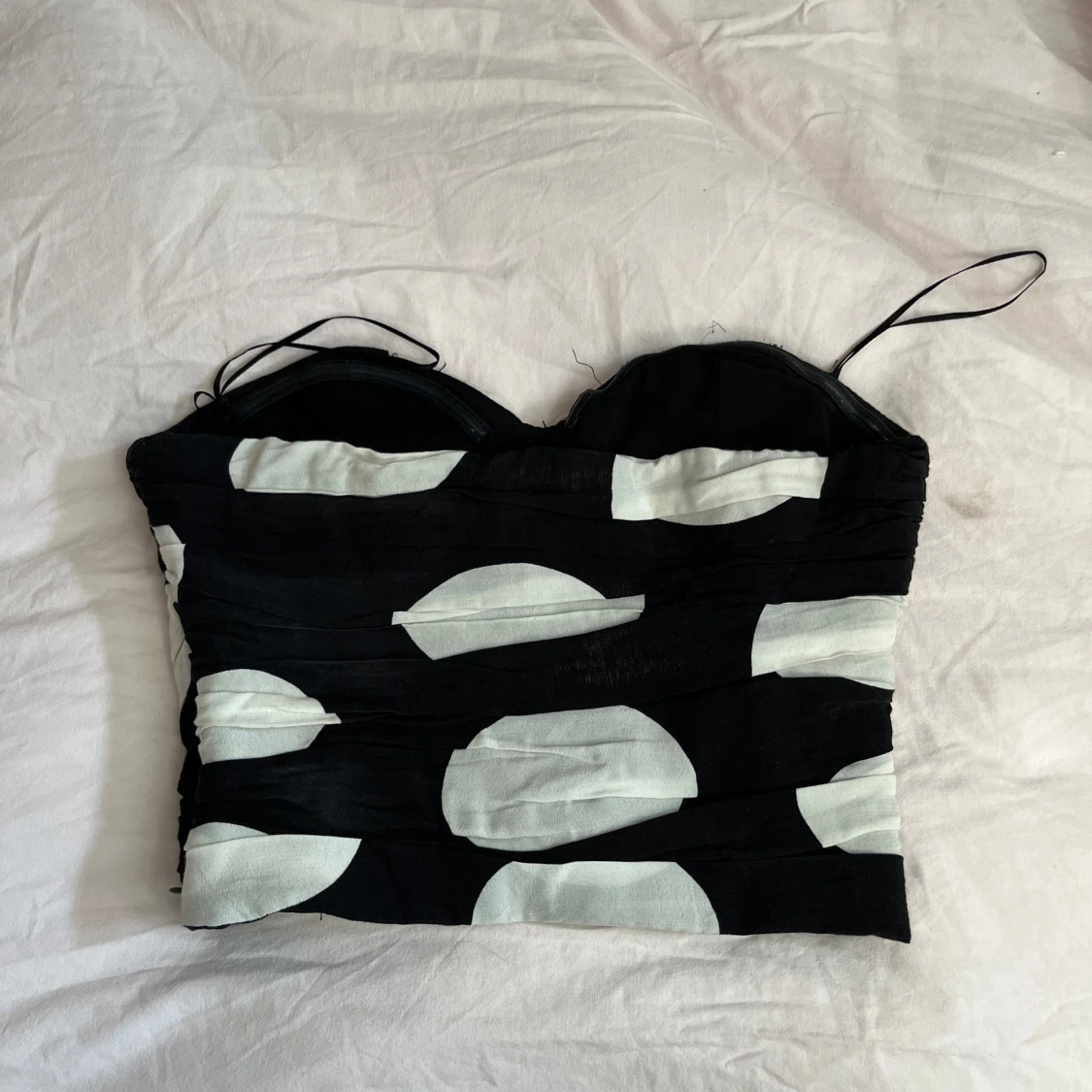 Svart och vit mönstrad tubtopp - 1