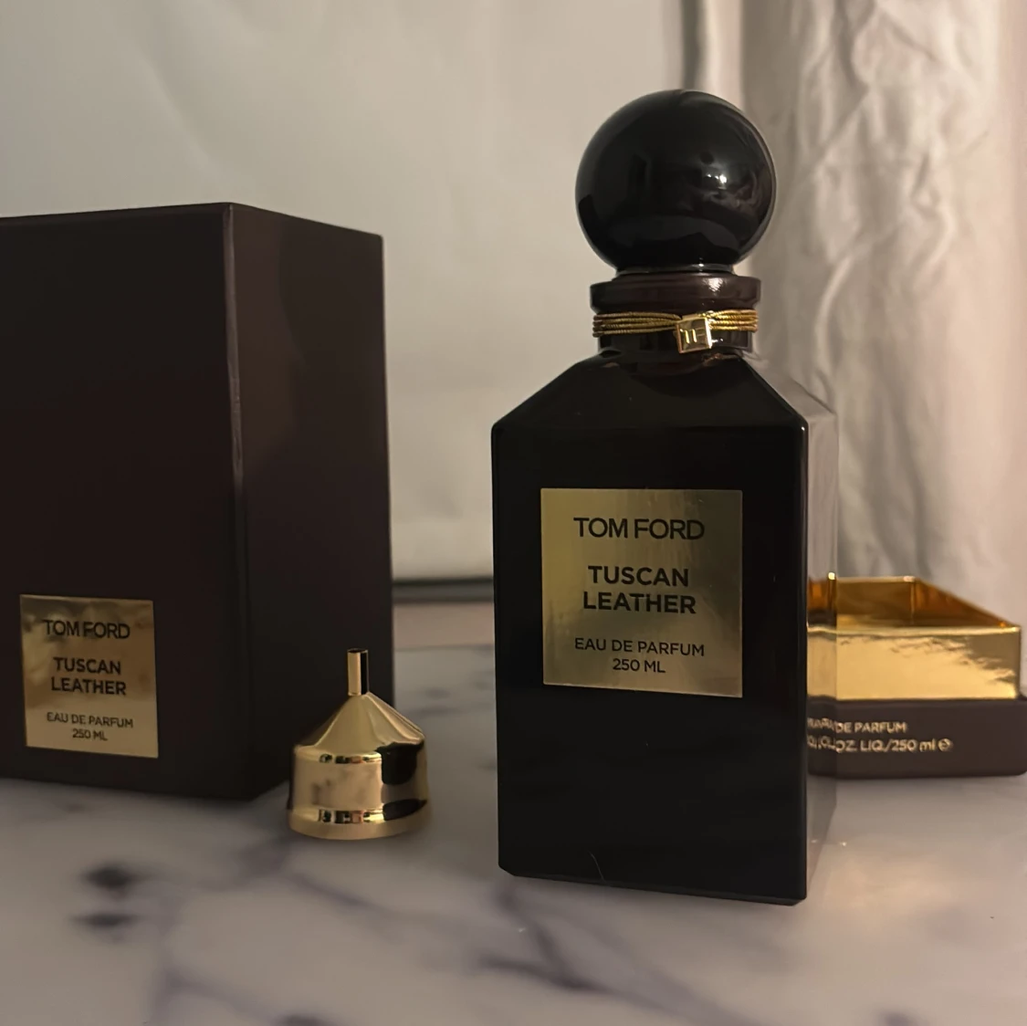 Tom Ford Tuscan Leather Eau de Parfum - 2