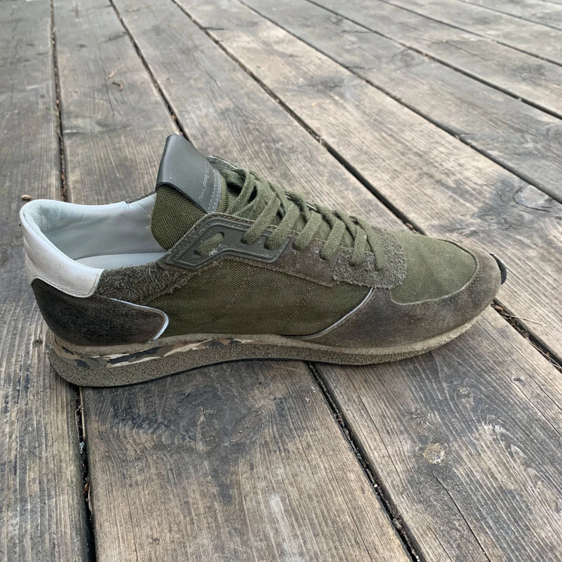 Gröna sneakers från Philippe Model - 2