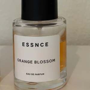 Orange blossom essnce - Supergod doft som passar perfekt till sommaren. Inspirerad av kilian love don't be shy