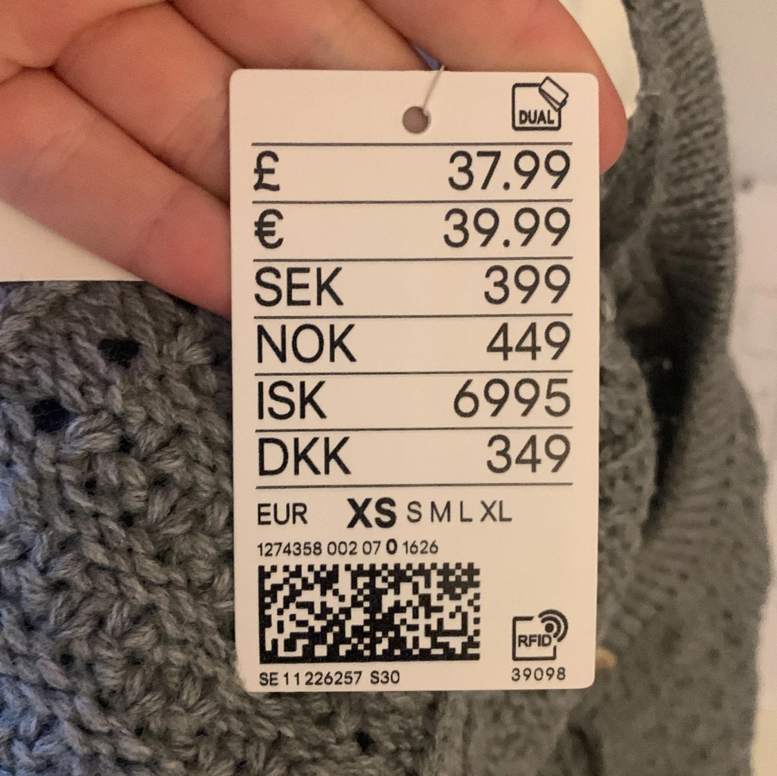 Grå stickad kofta från H&M - 2