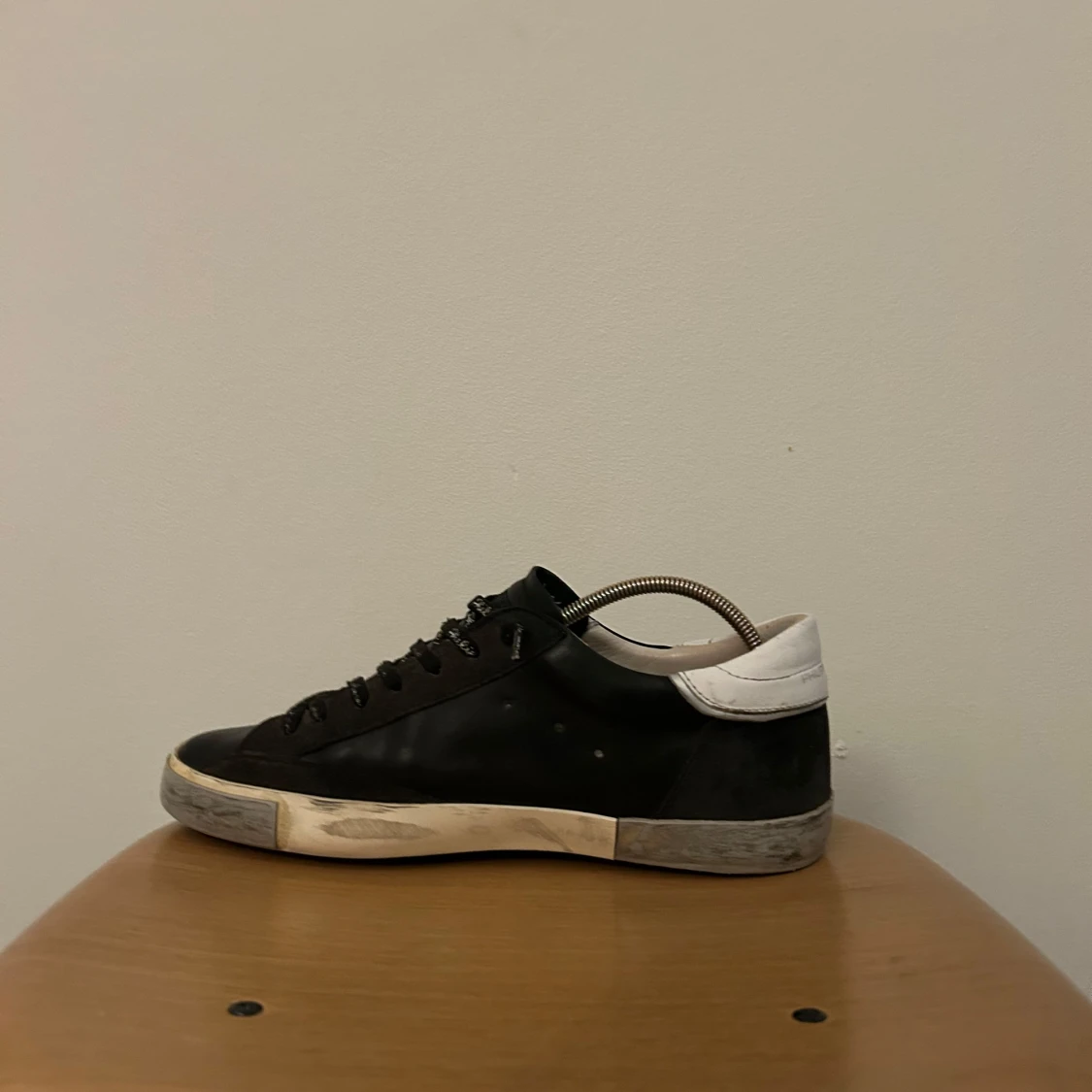 Svarta sneakers från Philippe Model - 3