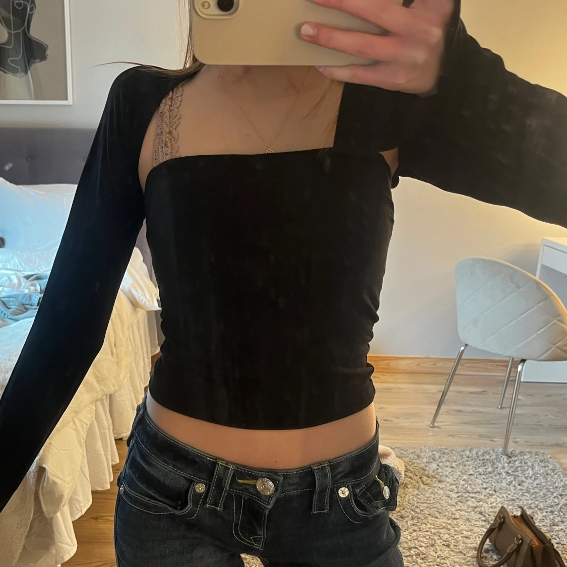 Svart offshoulder topp från Gina Tricot - 1