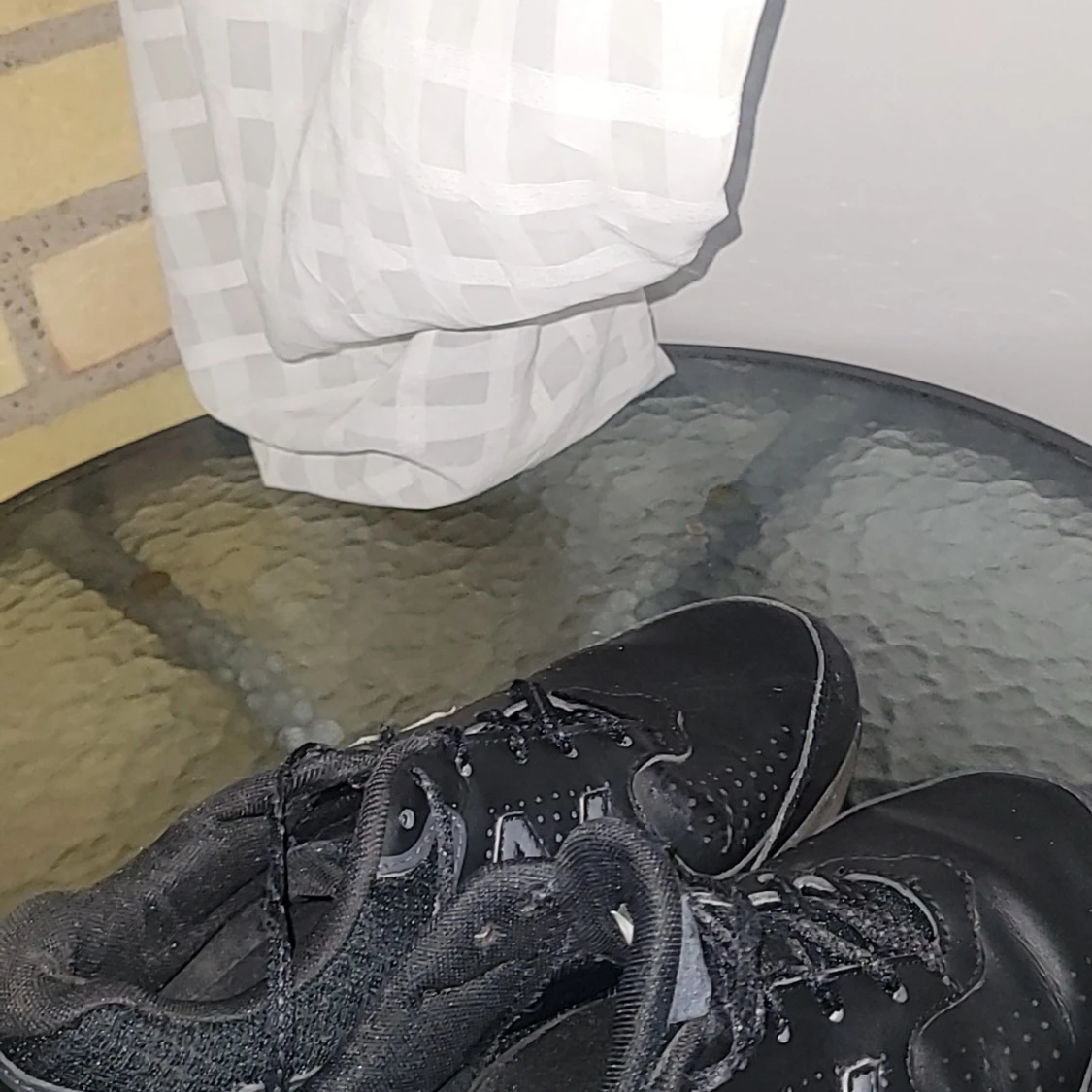 Svarta New Balance sneakers - 1