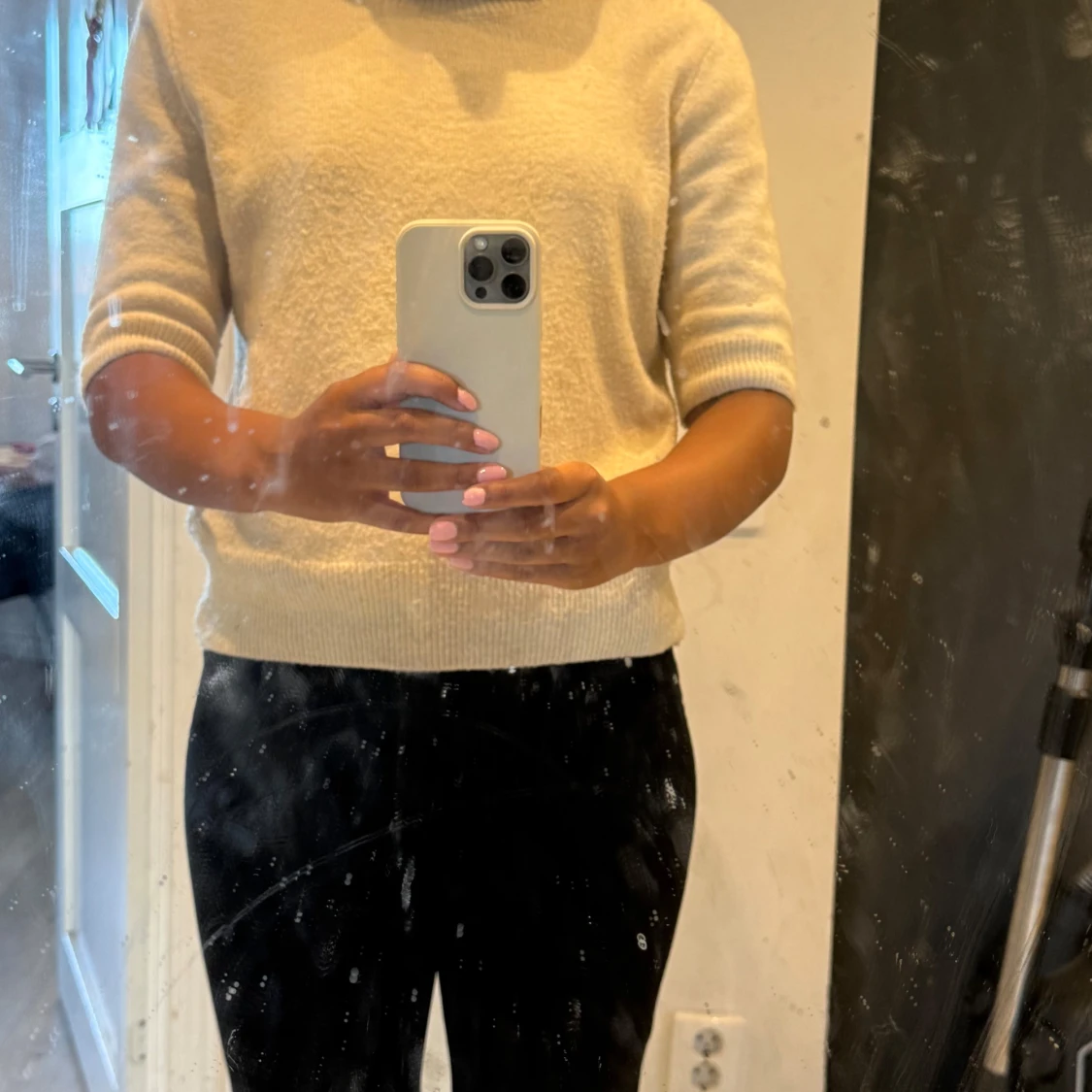 Beige polotröja med kort ärm - 1