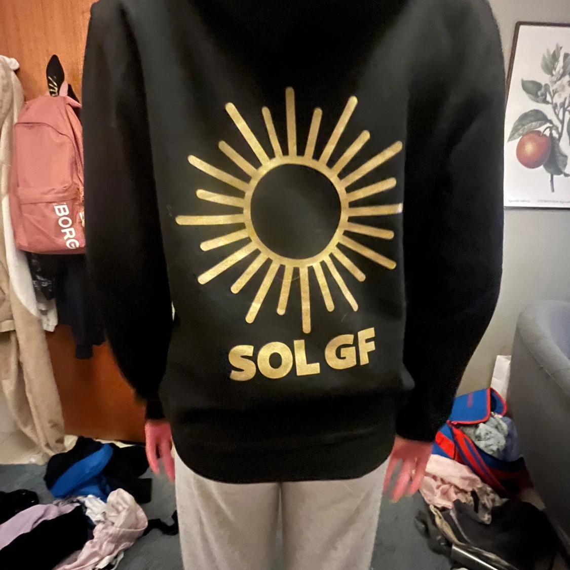 Svart SOL GF hoodie från Clique - 1