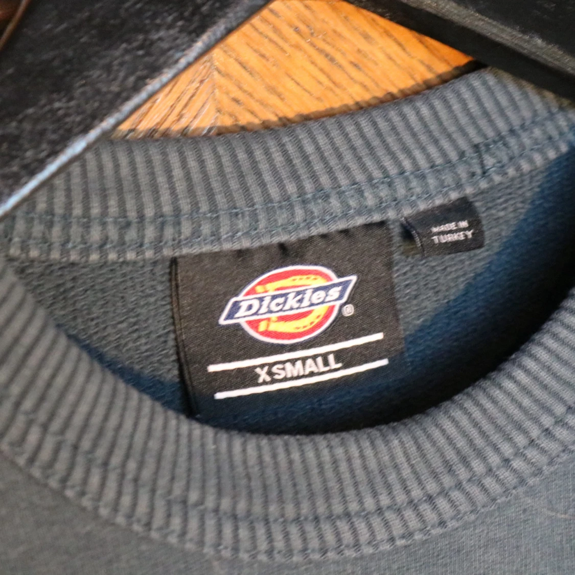 Mörkgrå/blå sweatshirt från Dickies - 2