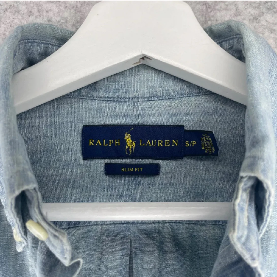 Ljusblå skjorta från Ralph Lauren - 1